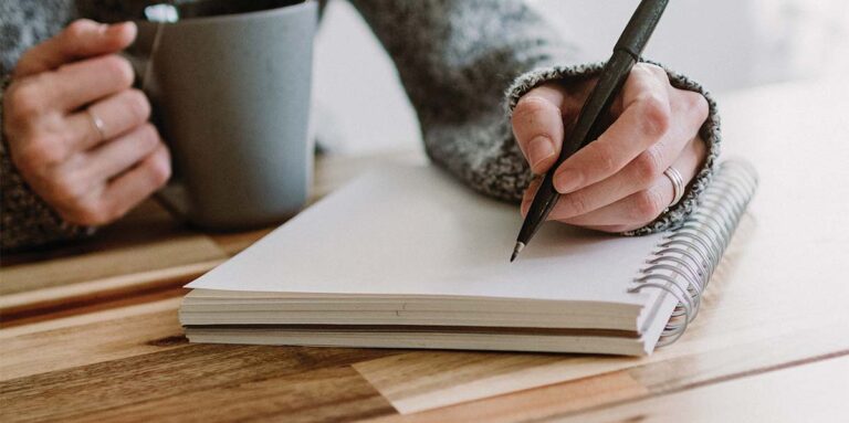 A Letter to Oneself Encourages Self-Reflection